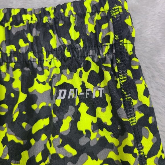 Nike Men's Dri-Fit Fly‎ Wetland Training Shorts Size Med  839678-702 Yellow Camo - Picture 9 of 11